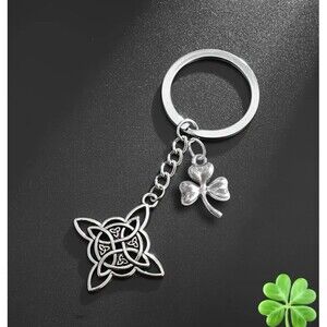 Magic Symbol Witch Knot Keychain